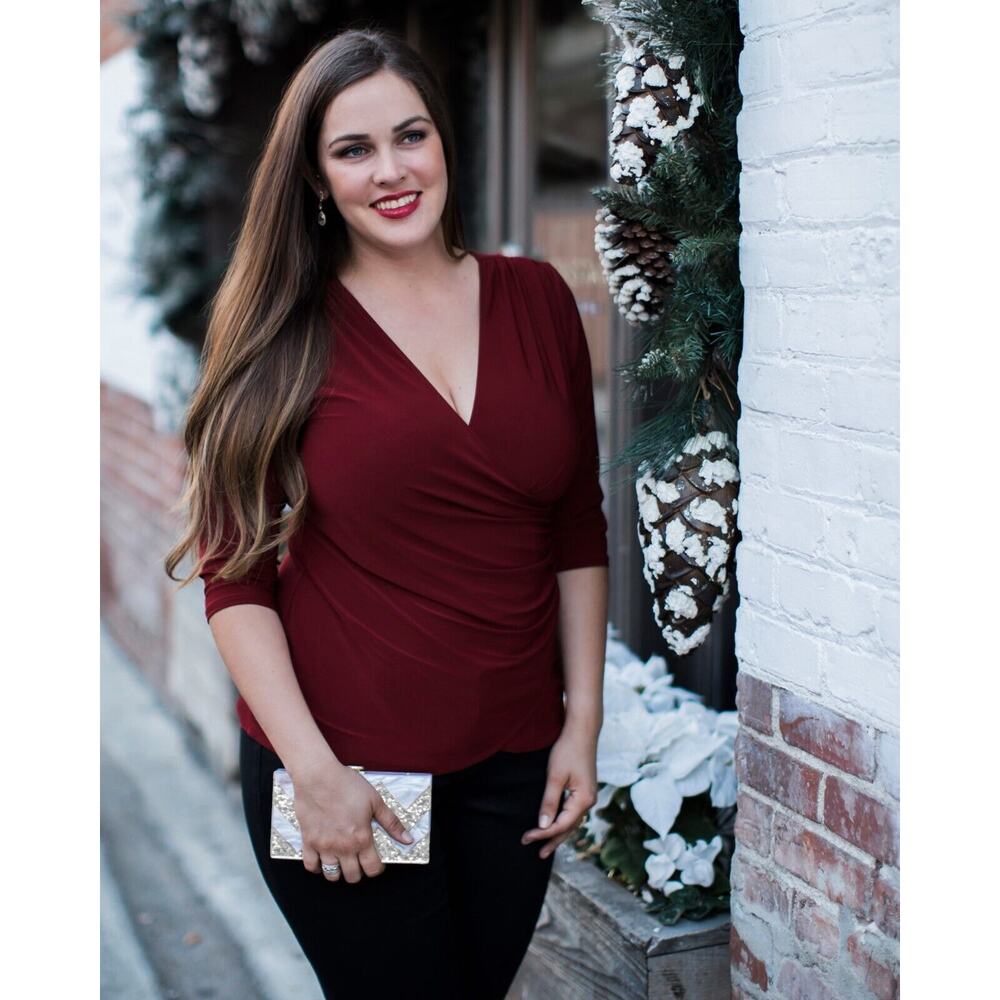 Kiyonna Top 4X Femme Fatale Faux Wrap Burgundy Red V Neck Packs Well Versatile